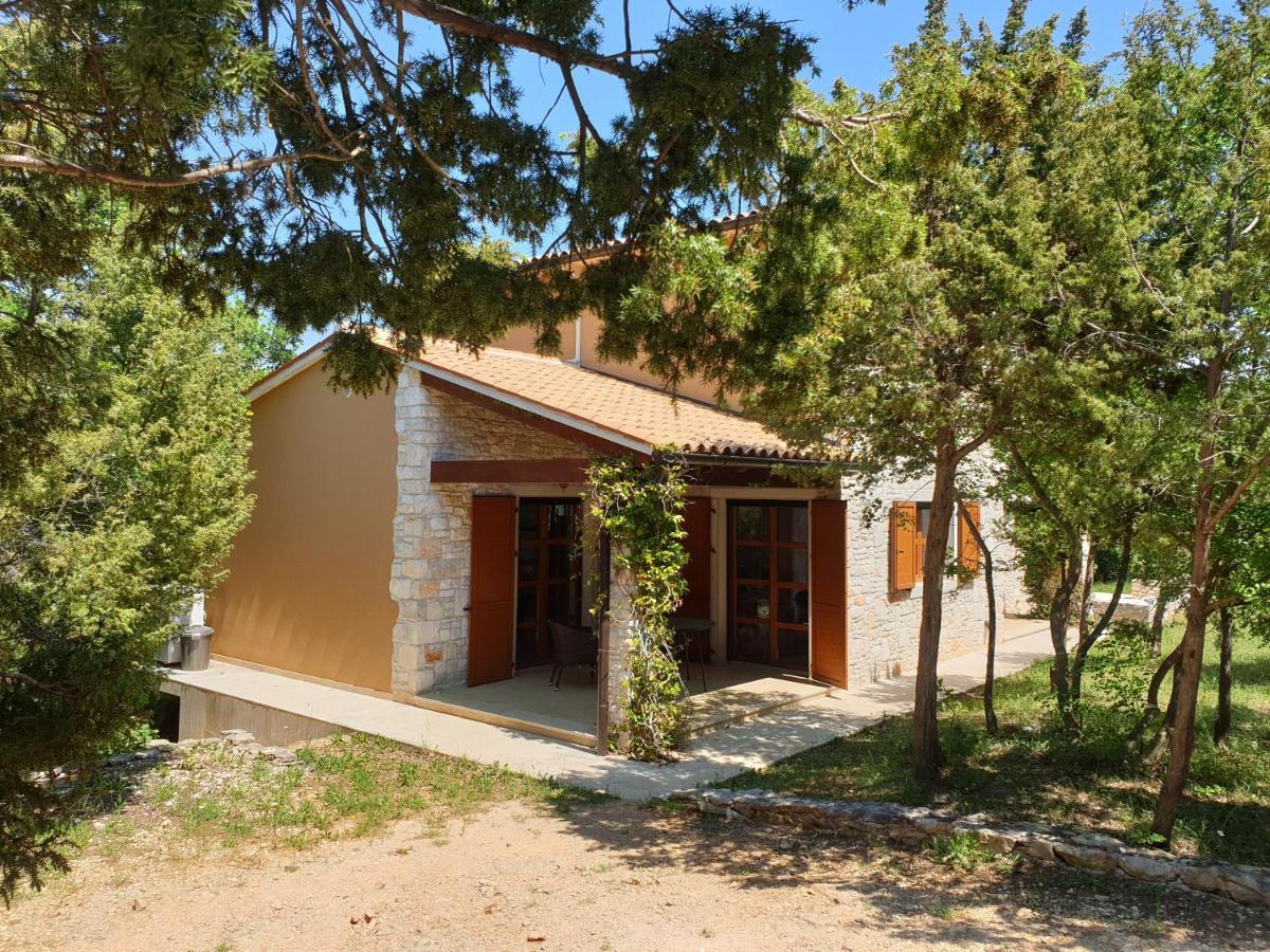 Villa Valeria Divsici Luaran gambar